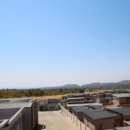 King'S Palace Hotel Rustenburg Buitenkant foto