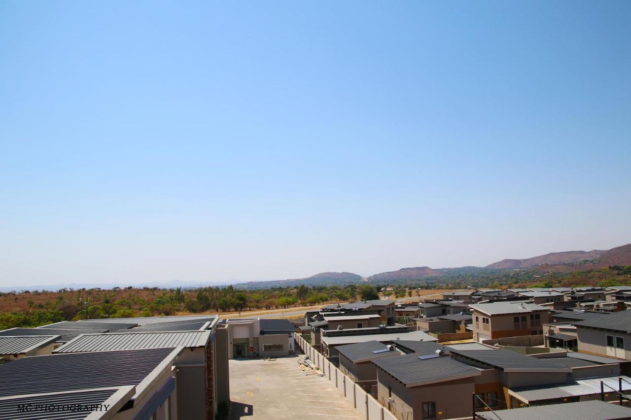 King'S Palace Hotel Rustenburg Buitenkant foto