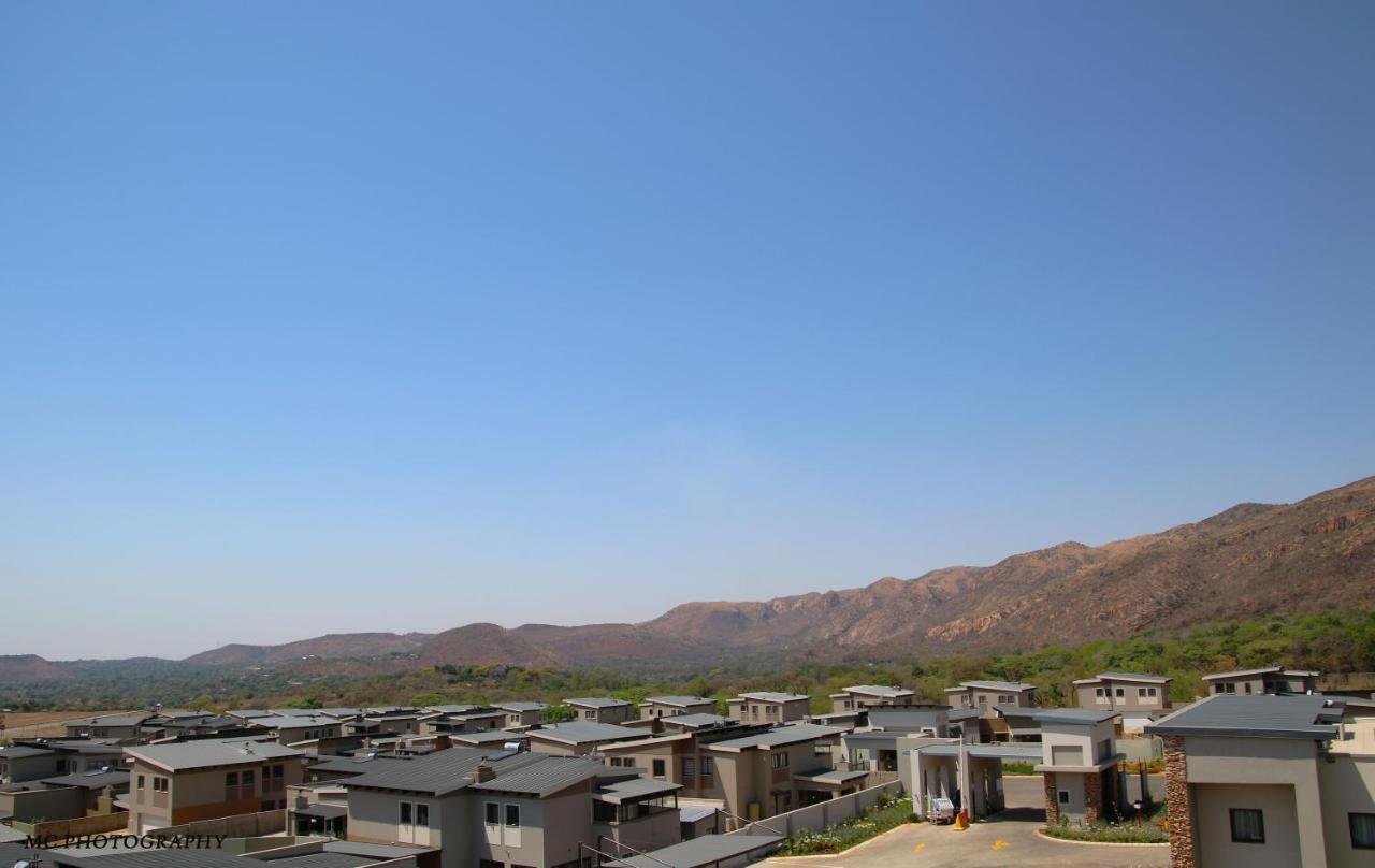 King'S Palace Hotel Rustenburg Buitenkant foto
